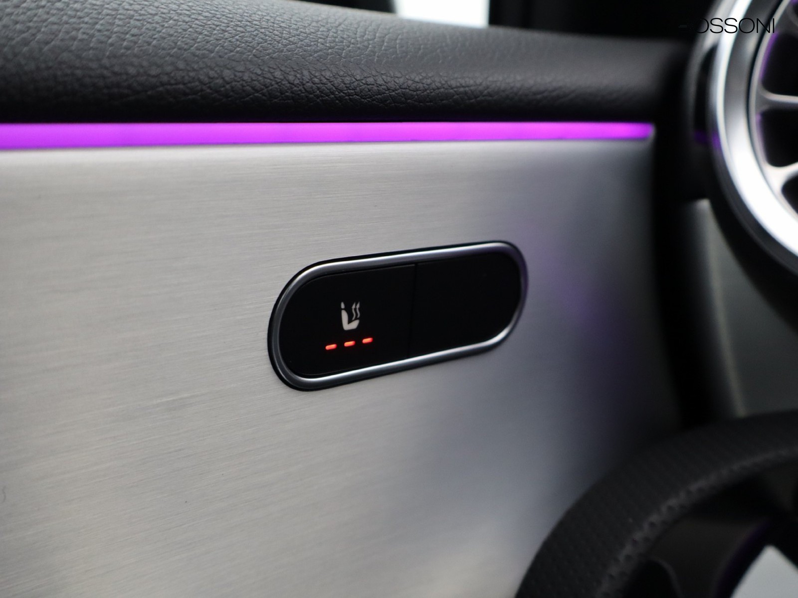 15 - Mercedes Classe A 180 d amg line premium speedshift dct amg 8g