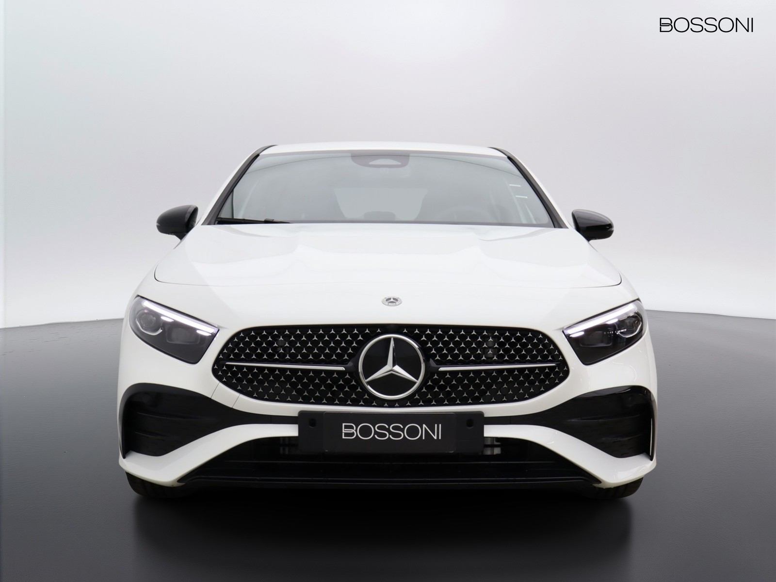 2 - Mercedes Classe A 180 d amg line extra speedshift dct amg 8g