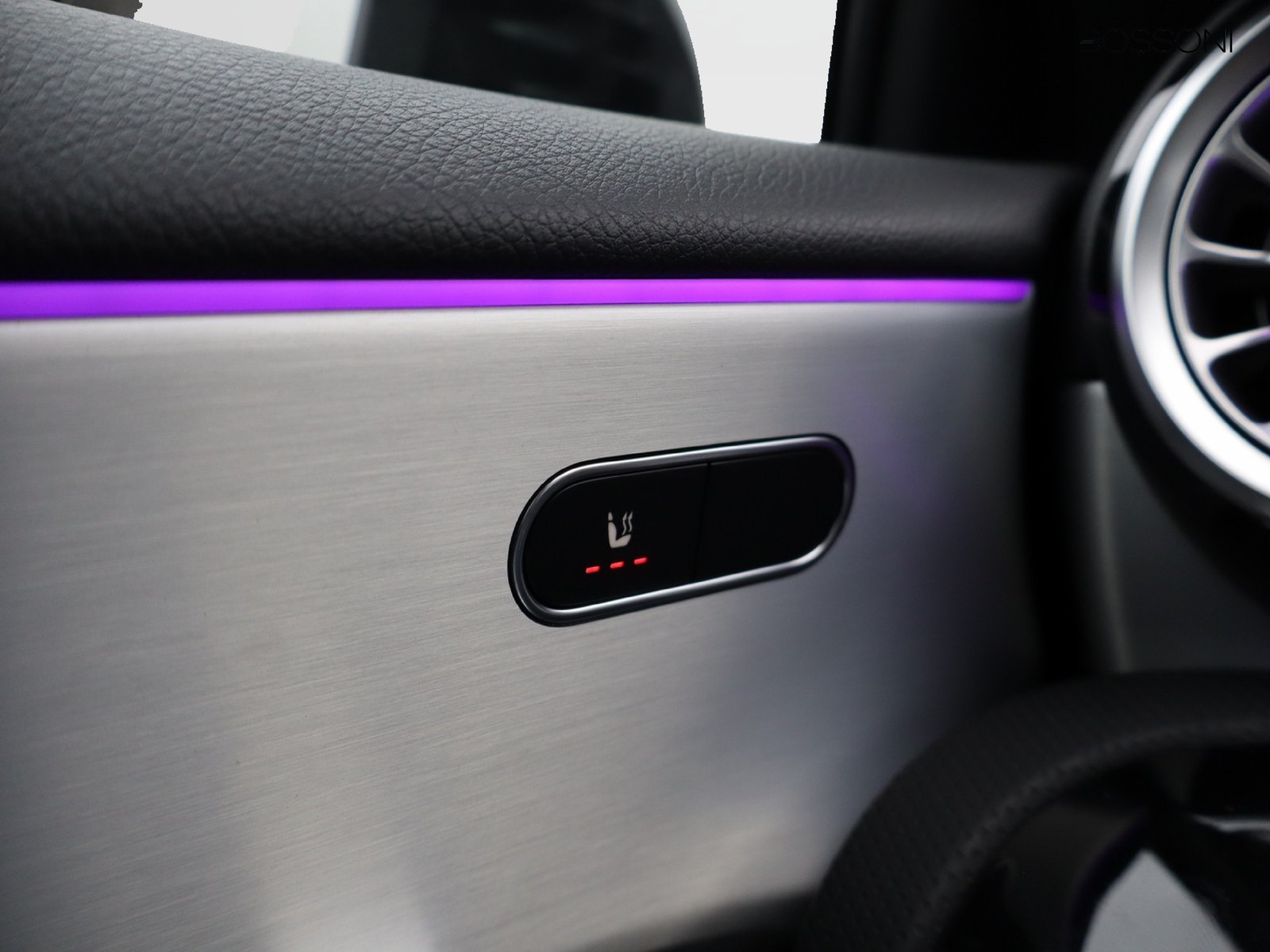 15 - Mercedes Classe A 180 d amg line extra speedshift dct amg 8g