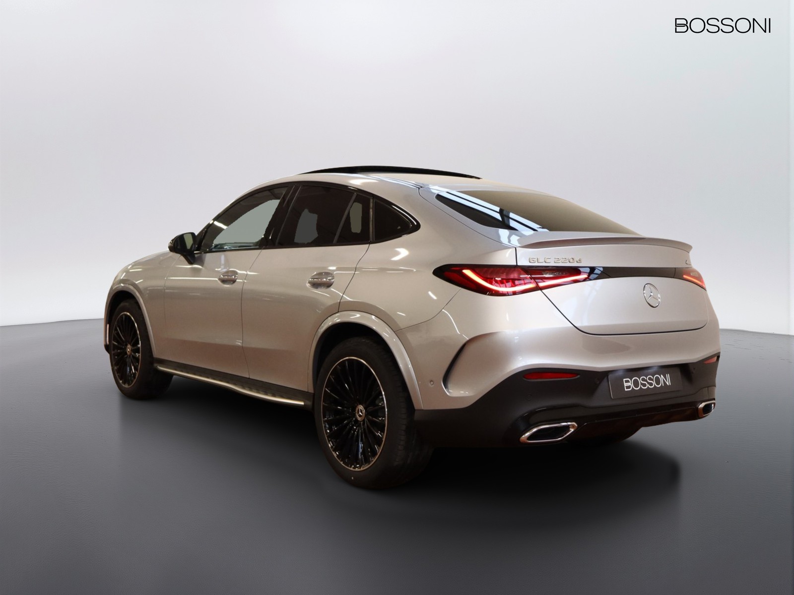 5 - Mercedes GLC coupe 220 d amg line premium 4matic 9g-tronic