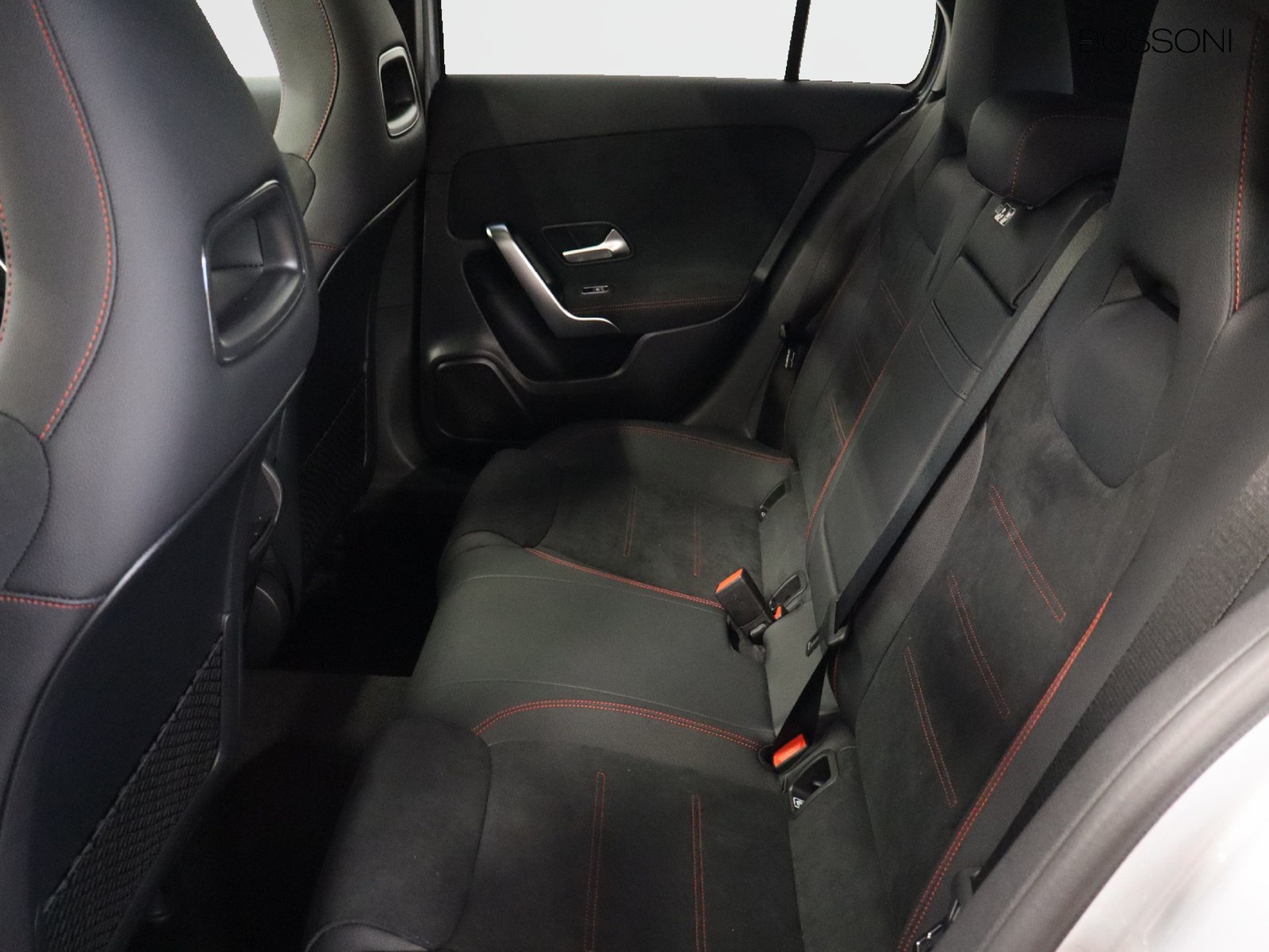 8 - Mercedes Classe A 180 d amg line extra speedshift dct amg 8g