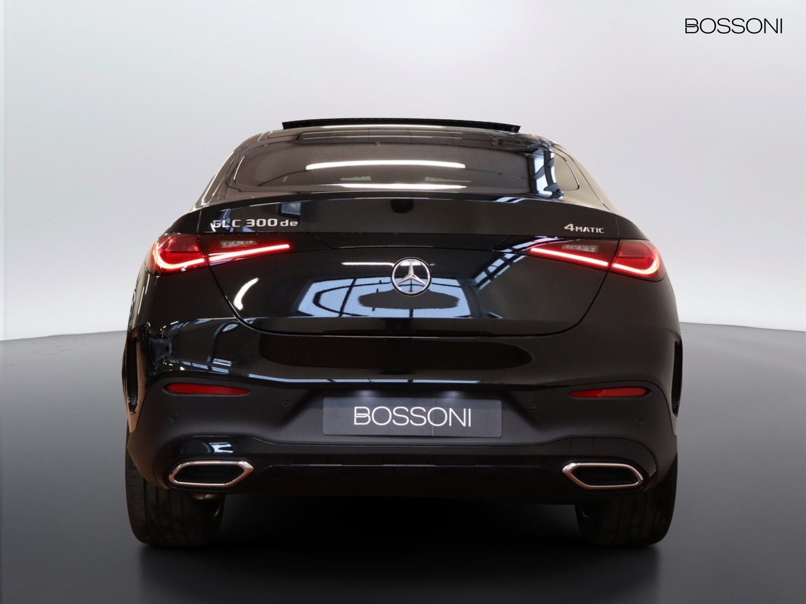 6 - Mercedes GLC coupe 300 de plug in hybrid amg line premium tech 4matic 9g-tronic