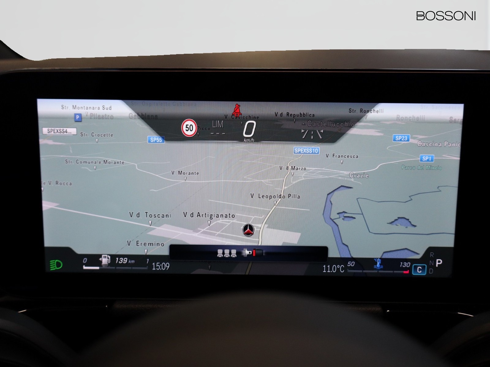 16 - Mercedes GLA 200 d amg line advanced plus 8g-dct