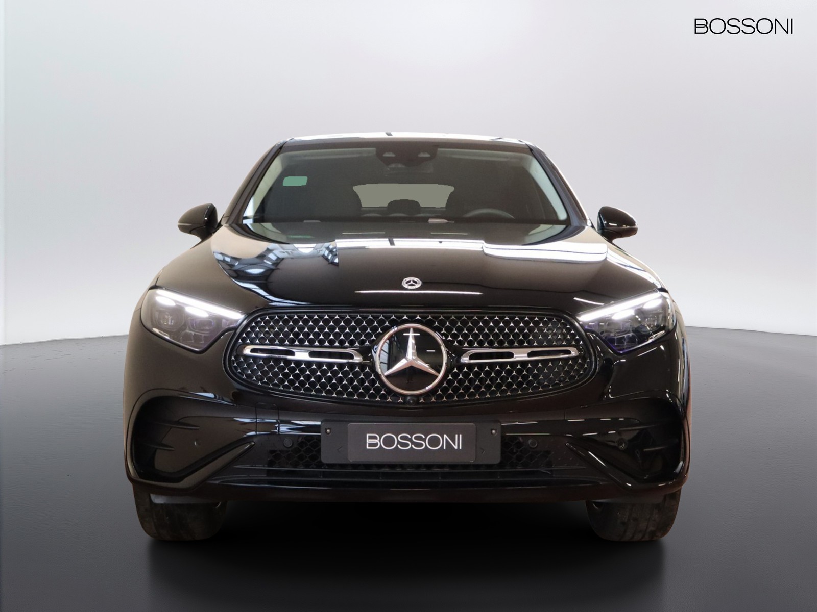 2 - Mercedes GLC coupe 300 de plug in hybrid amg line premium tech 4matic 9g-tronic