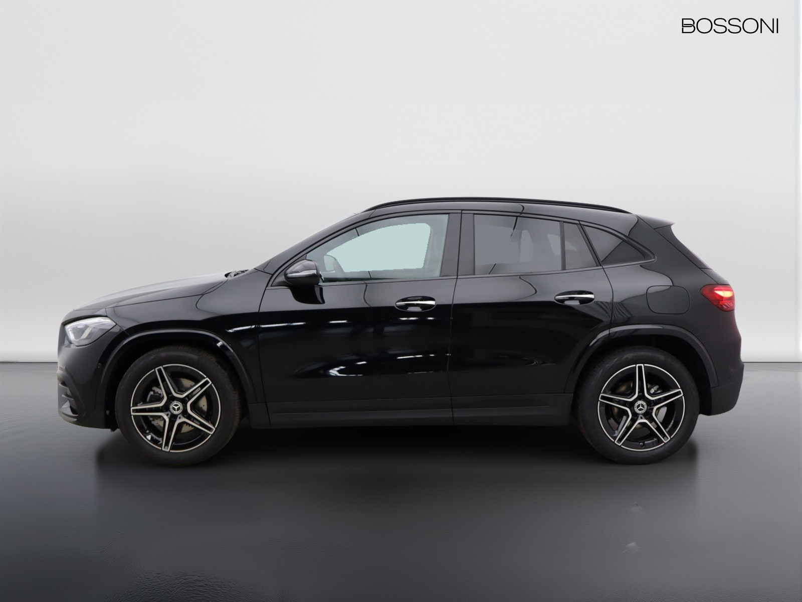 3 - Mercedes GLA 200 d amg line advanced plus 4matic 8g-dct