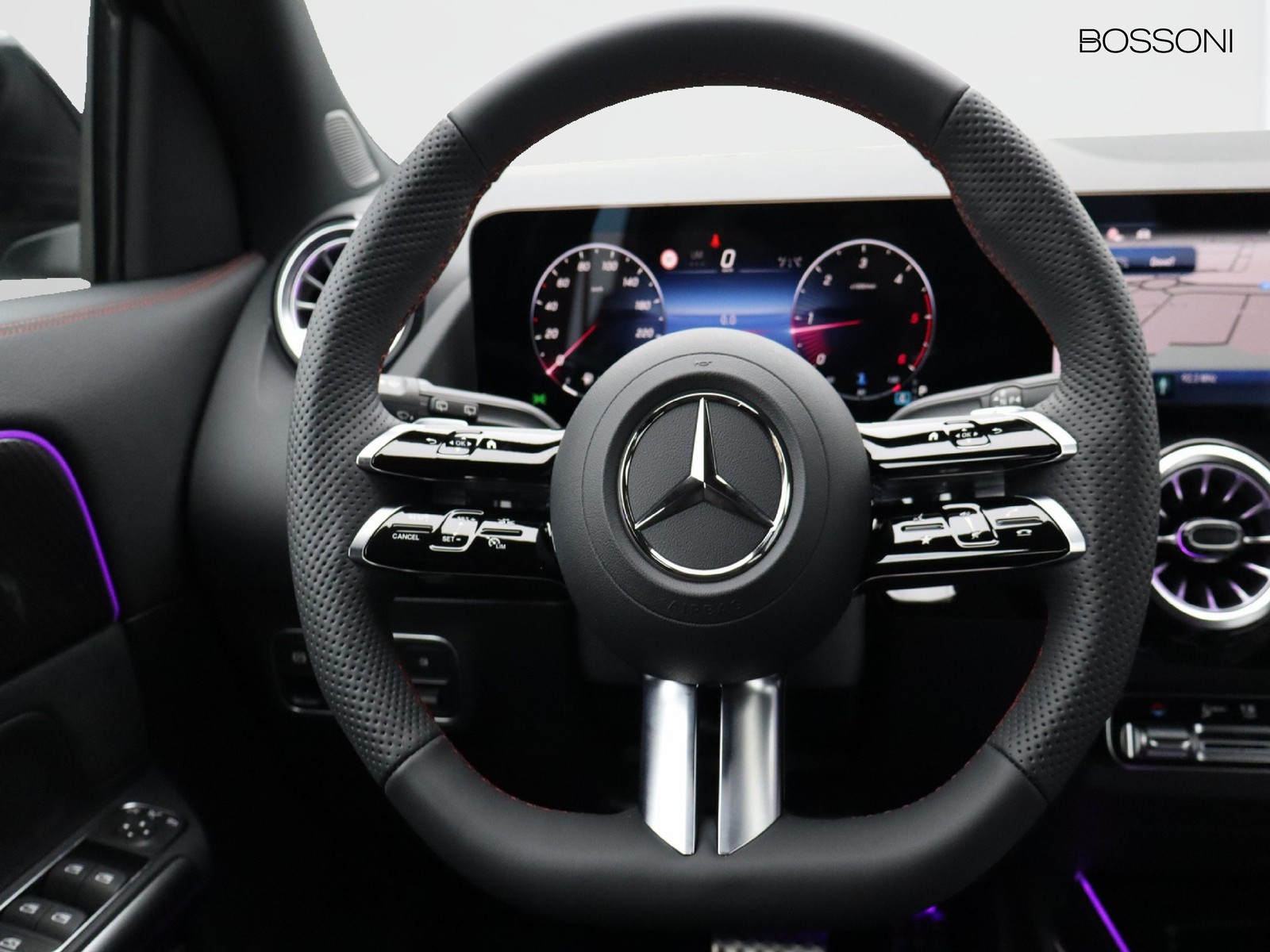 17 - Mercedes GLA 200 d amg line advanced plus 4matic 8g-dct