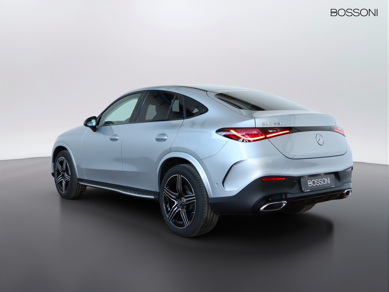 5 - Mercedes GLC coupe 220 d amg line advanced 4matic 9g-tronic