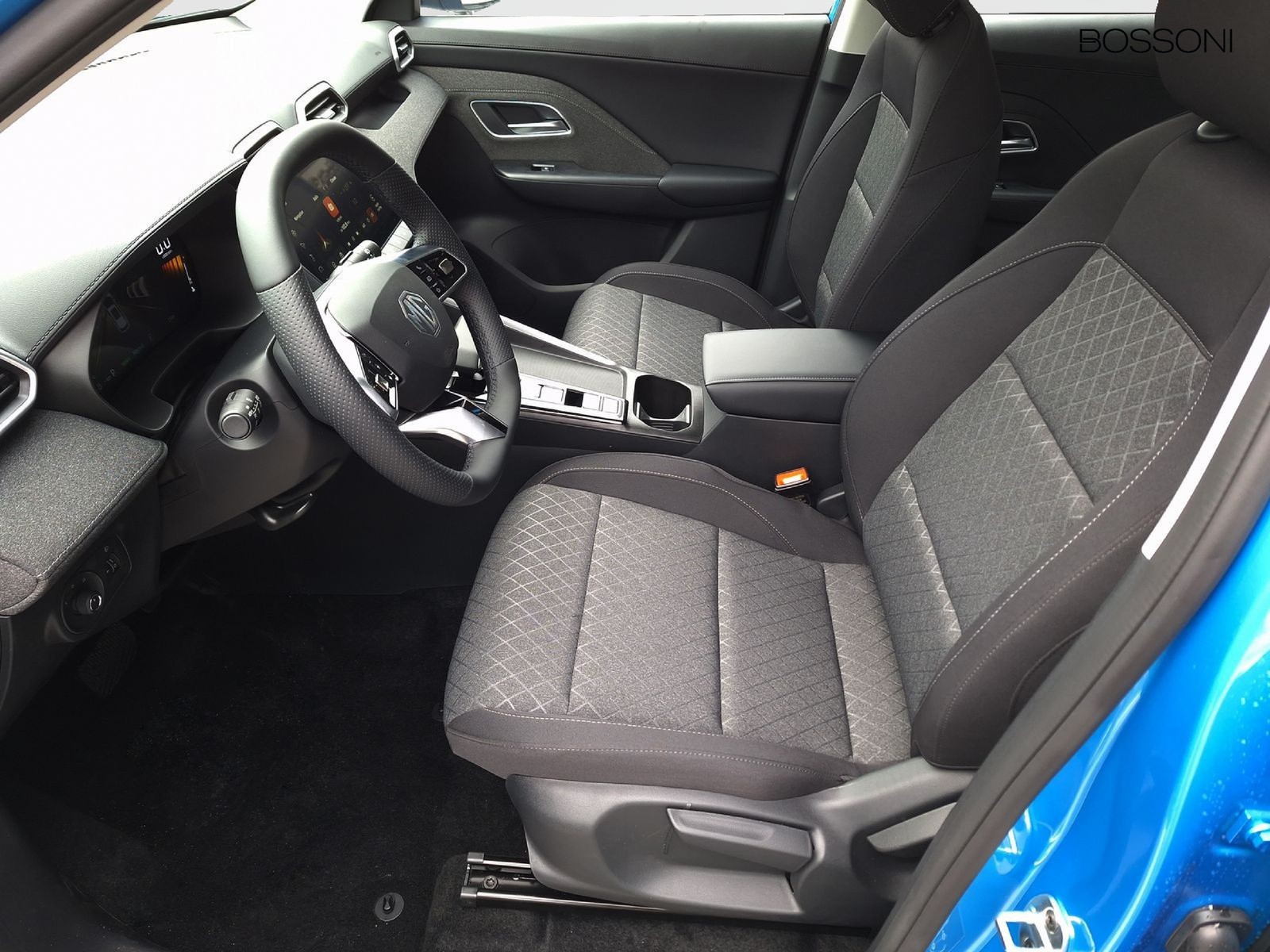 11 - Mg ZS 1.5 hybrid+ comfort auto