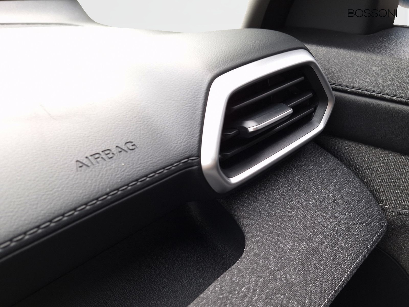 21 - Mg ZS 1.5 hybrid+ comfort auto