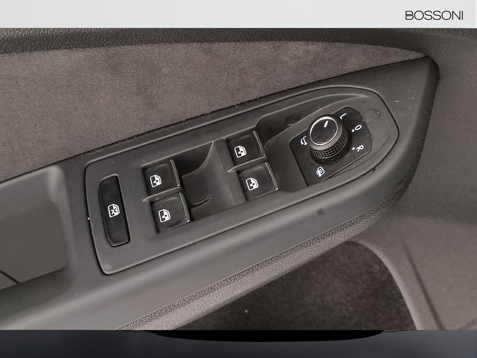 24 - Volkswagen Golf 2.0 tdi scr 150cv style dsg