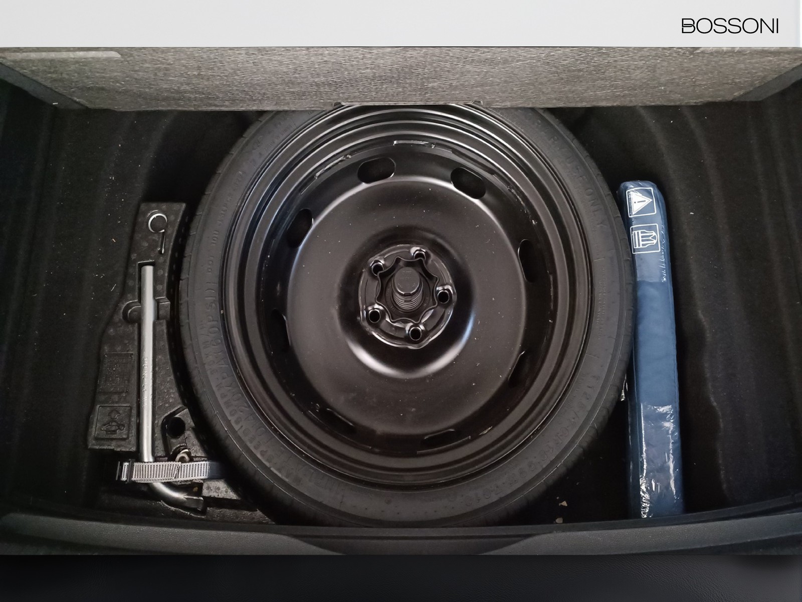 38 - Volkswagen Golf 2.0 tdi scr 150cv style dsg