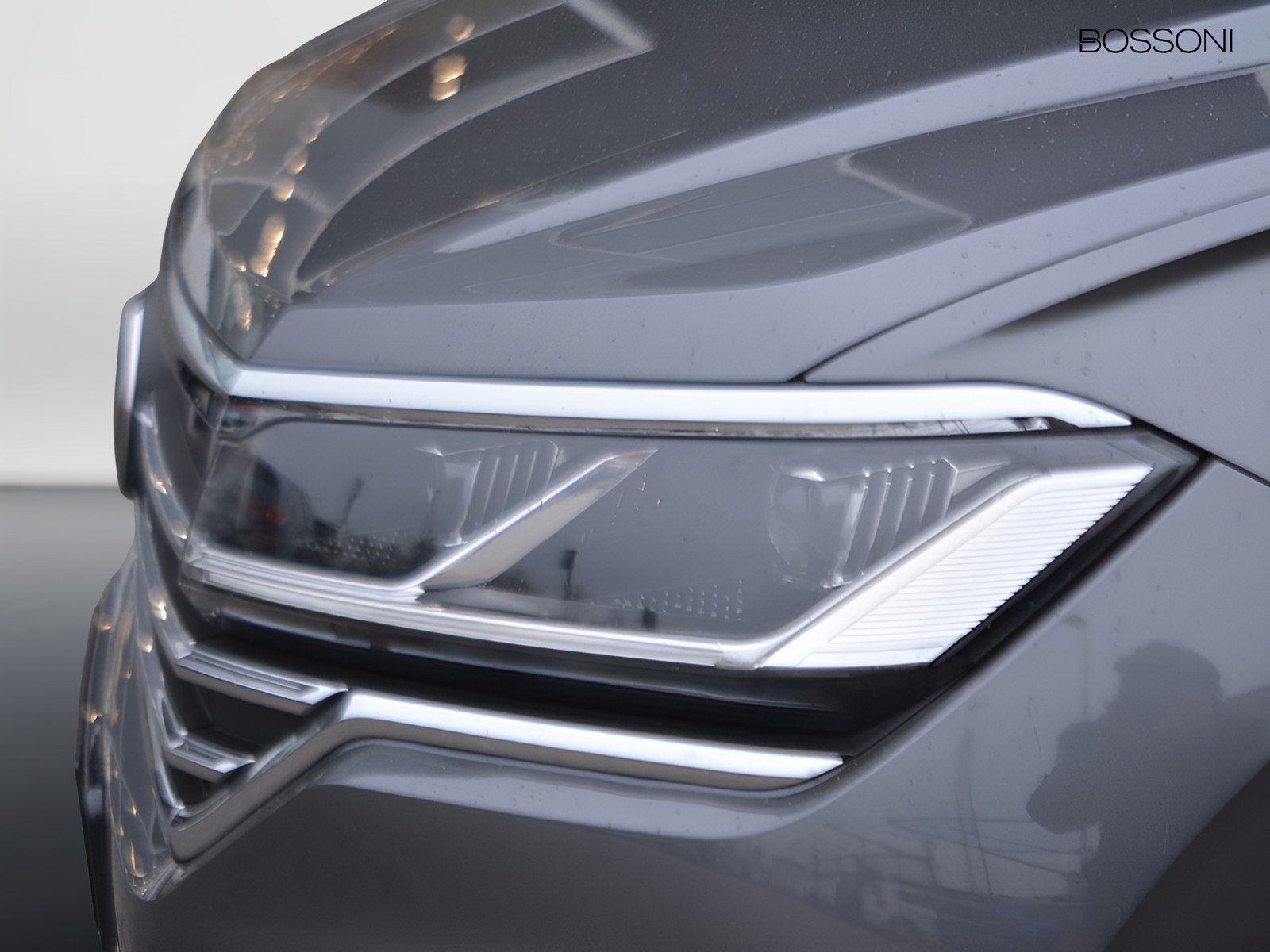 22 - Volkswagen Touareg 3.0 v6 tdi scr 231cv elegance 4motion tiptronic