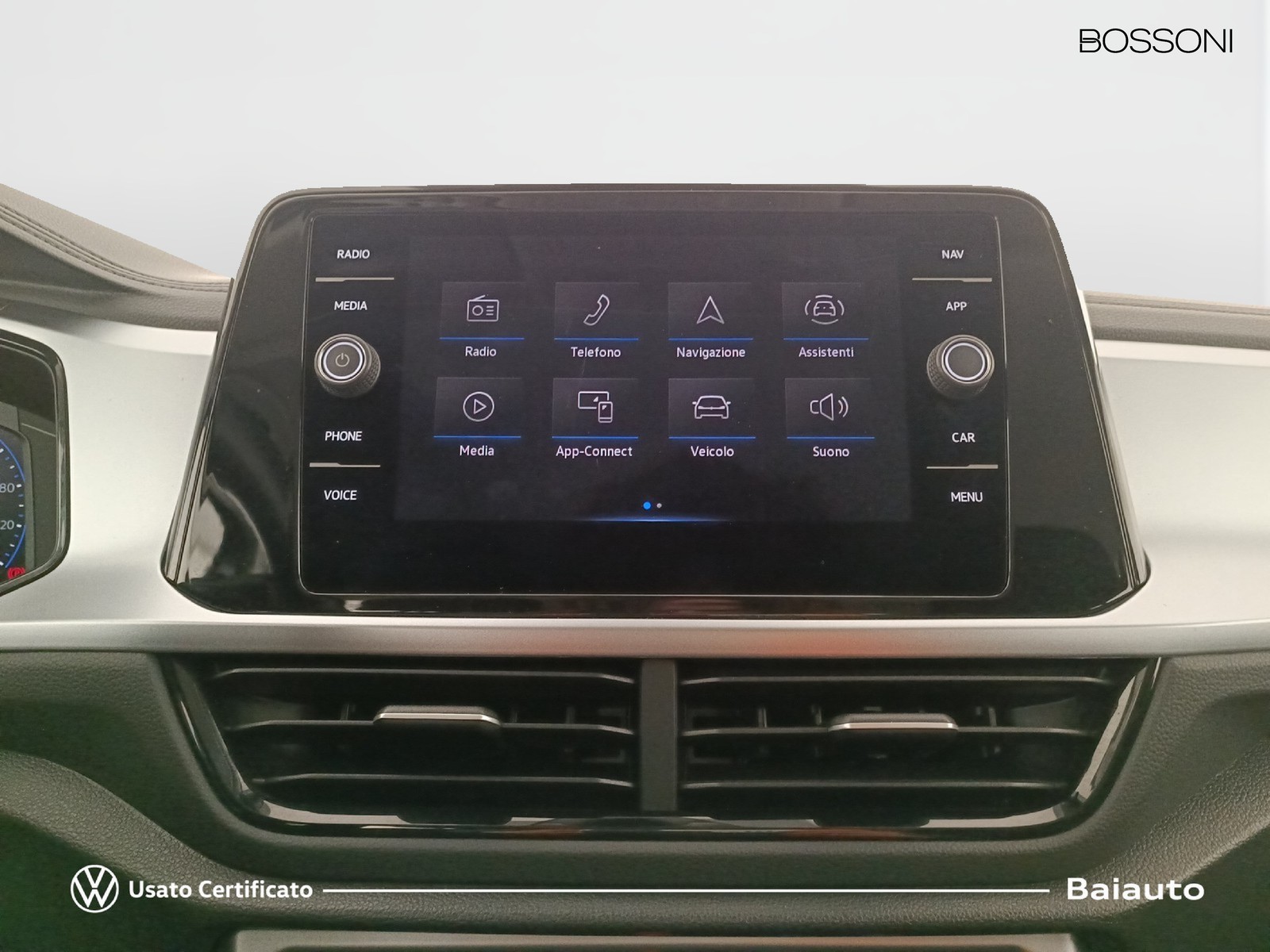 10 - Volkswagen T-Roc 2.0 tdi scr 115cv style