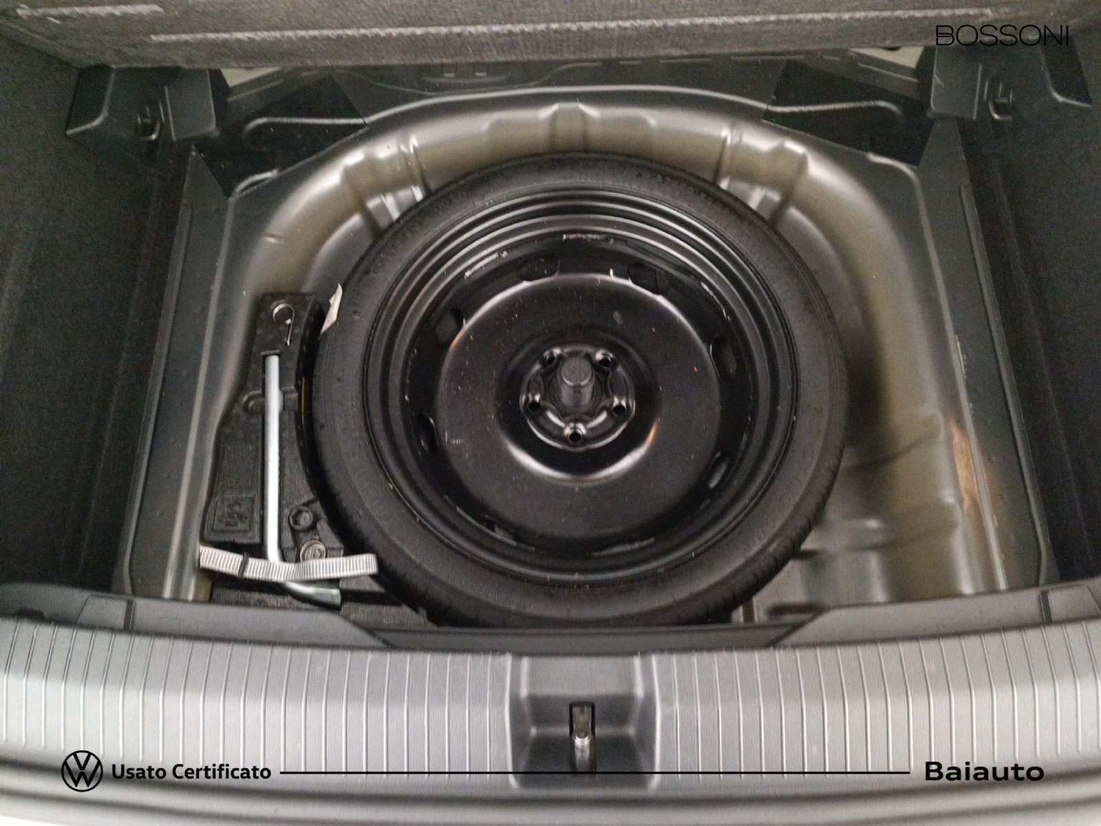 30 - Volkswagen T-Roc 2.0 tdi scr 115cv style