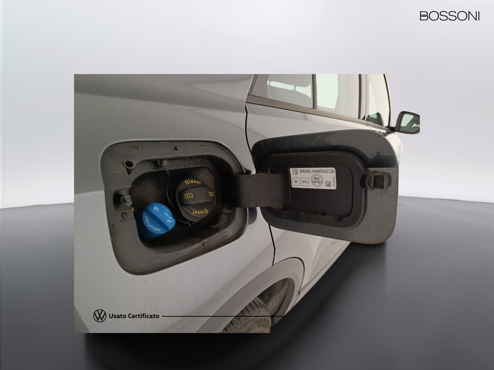 33 - Volkswagen T-Roc 2.0 tdi scr 115cv style