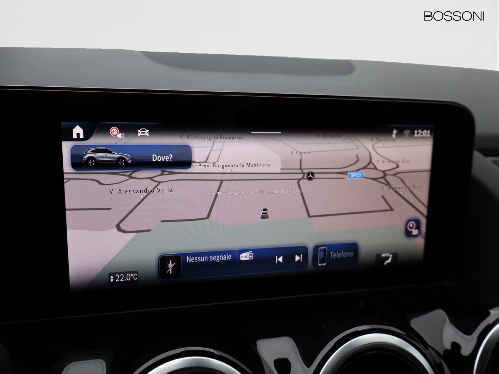 10 - Mercedes GLA 180 d progressive advanced 8g-dct