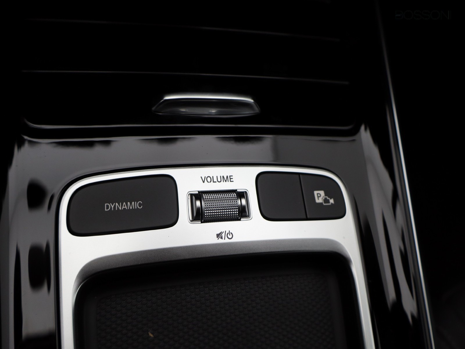 14 - Mercedes GLA 180 d progressive advanced 8g-dct