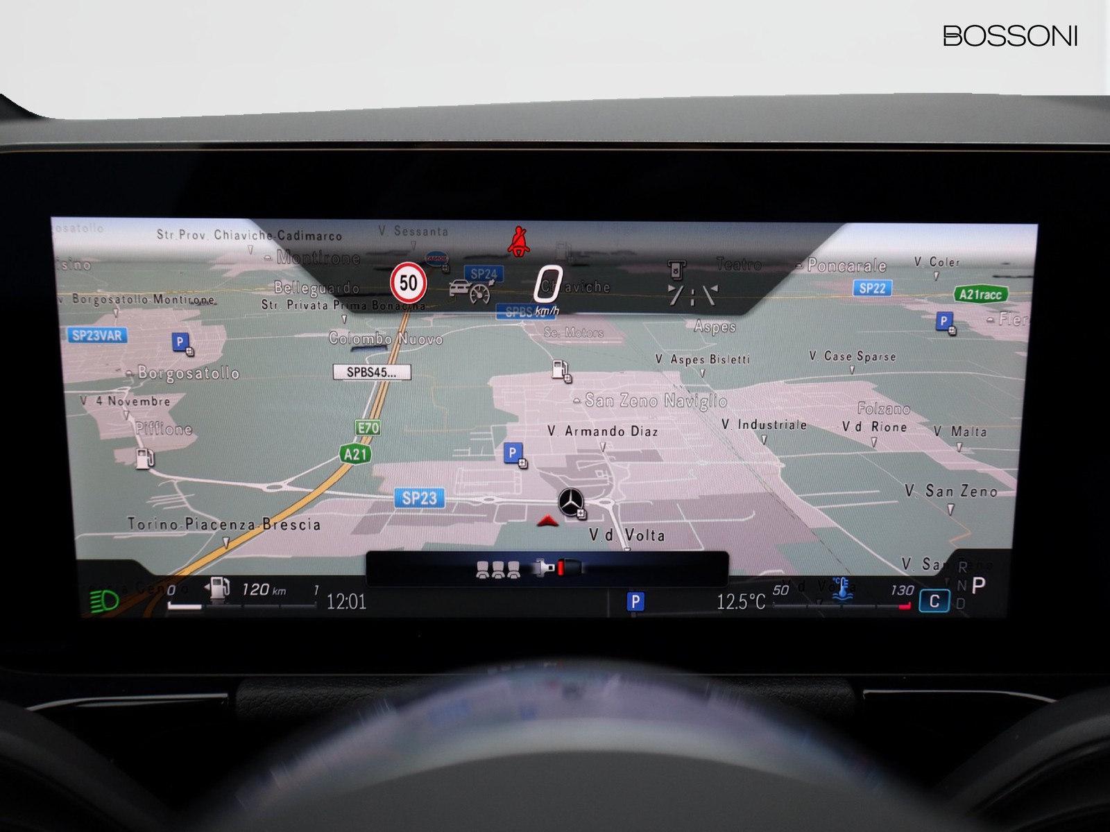 16 - Mercedes GLA 180 d progressive advanced 8g-dct