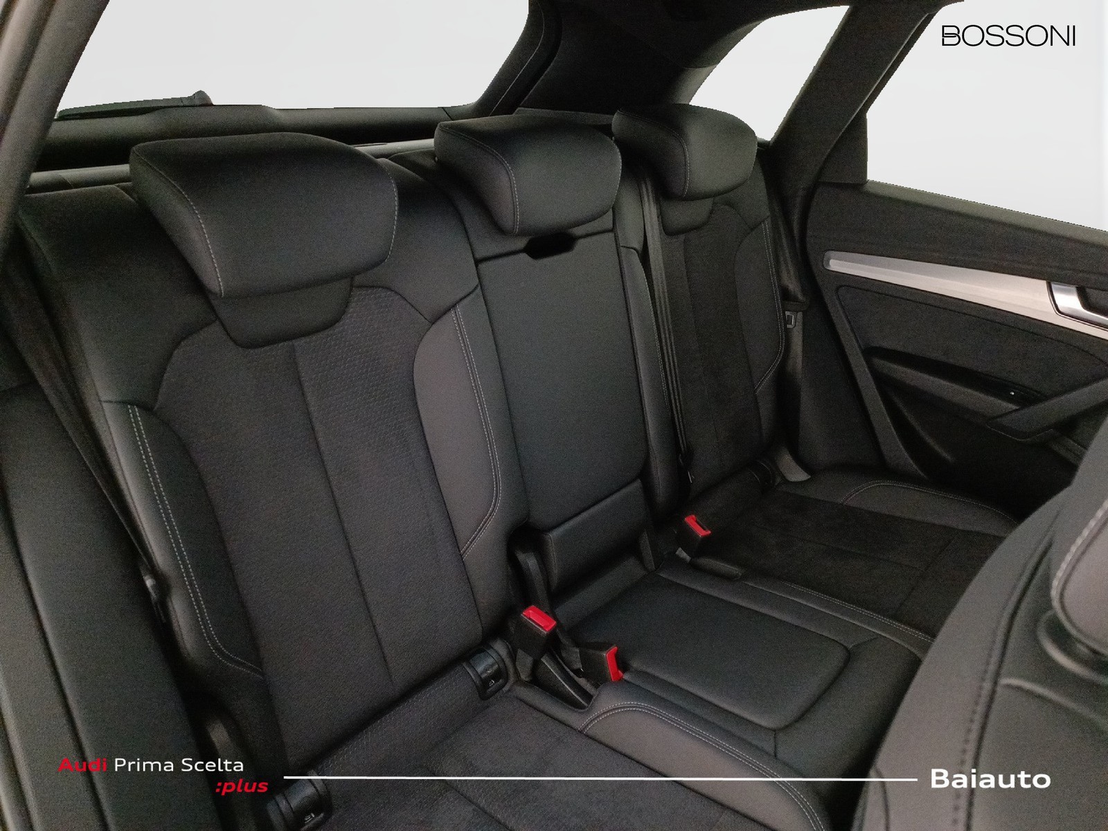 24 - Audi Q5 40 2.0 tdi mhev 12v s line quattro s tronic