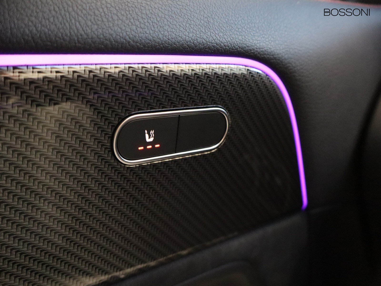 15 - Mercedes GLA 250 e plug-in-hybrid amg line extra 8g-dct