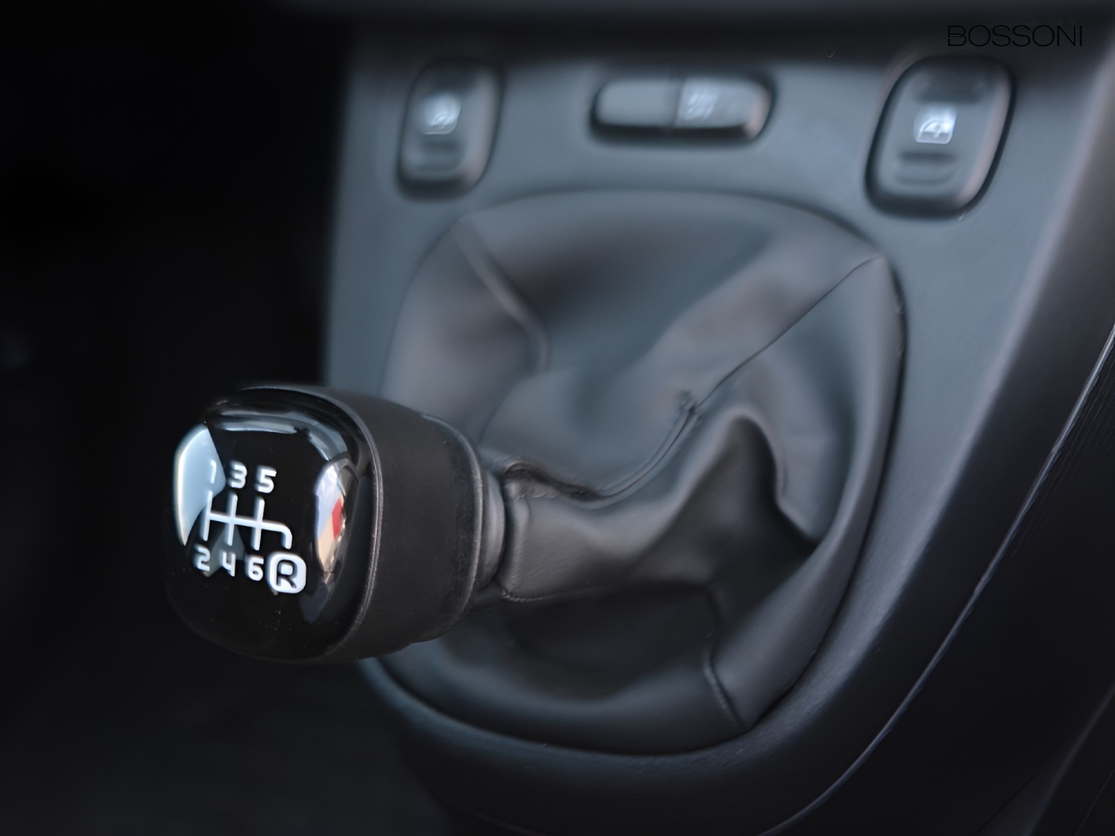 18 - Fiat Panda cross 1.0 firefly hybrid 70cv s&s 5p.ti