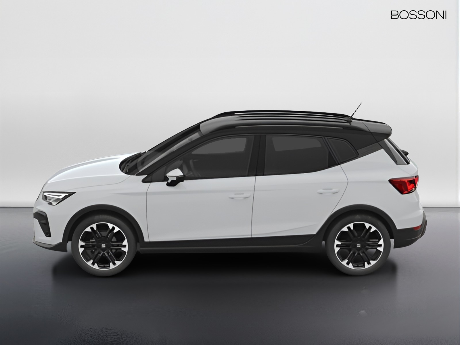 5 - Seat Arona 1.0 ecotsi 95cv black edition
