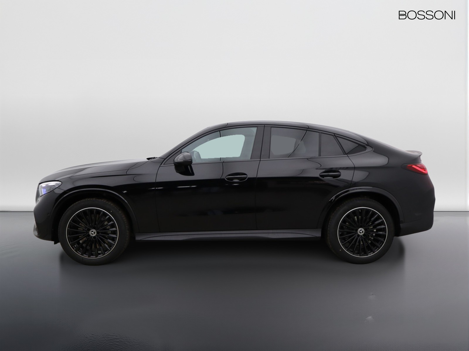 3 - Mercedes GLC coupe 200 amg line advanced 4matic 9g-tronic