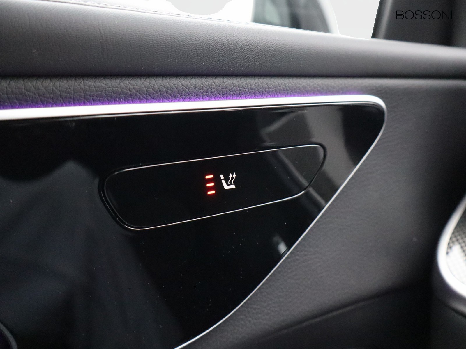 14 - Mercedes GLC coupe 200 amg line advanced 4matic 9g-tronic