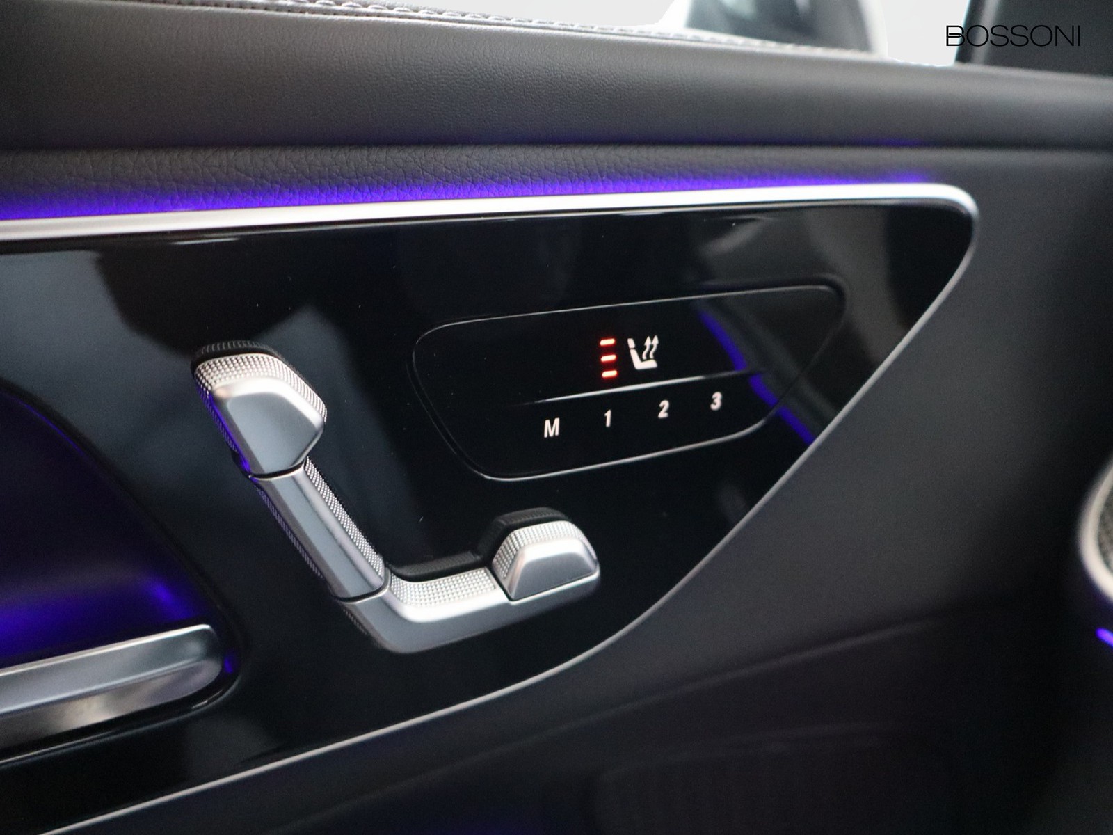 15 - Mercedes GLC suv 220 d amg line premium 4matic 9g-tronic