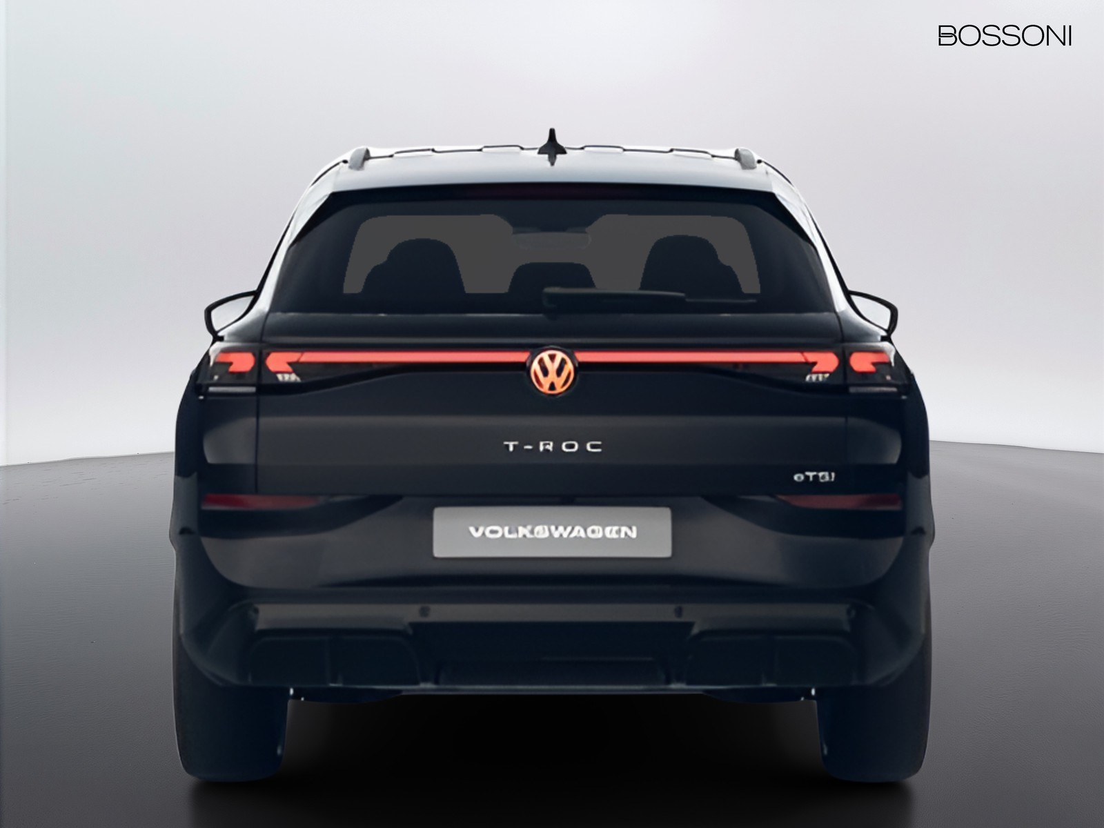 2 - Volkswagen T-Roc 1.5 etsi act 150cv r-line dsg