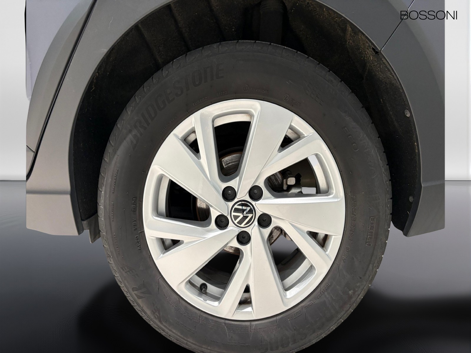 5 - Volkswagen Taigo 1.0 tsi 115cv life