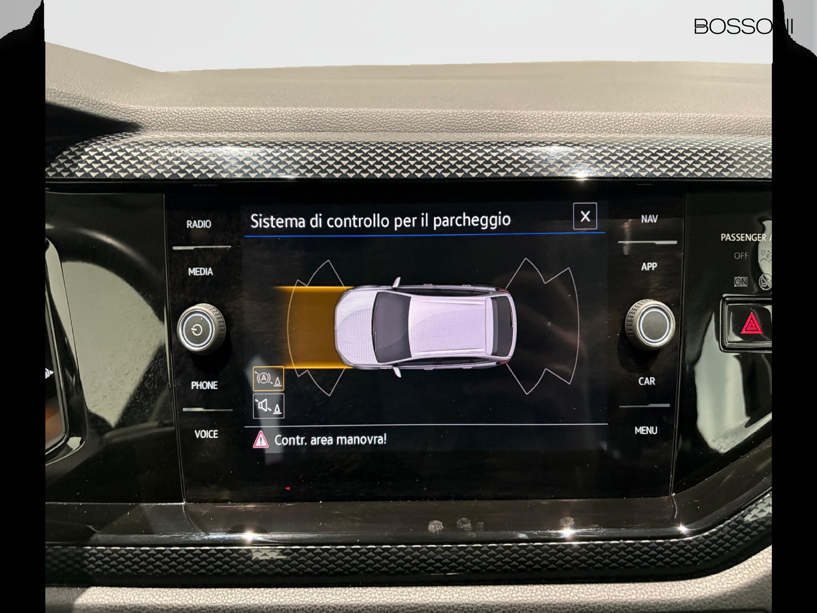 22 - Volkswagen Taigo 1.0 tsi 115cv life