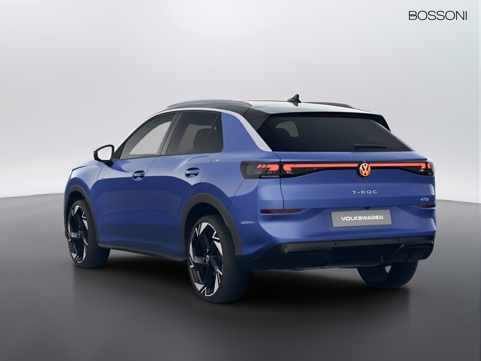 5 - Volkswagen T-Roc 1.5 etsi act 150cv r-line dsg