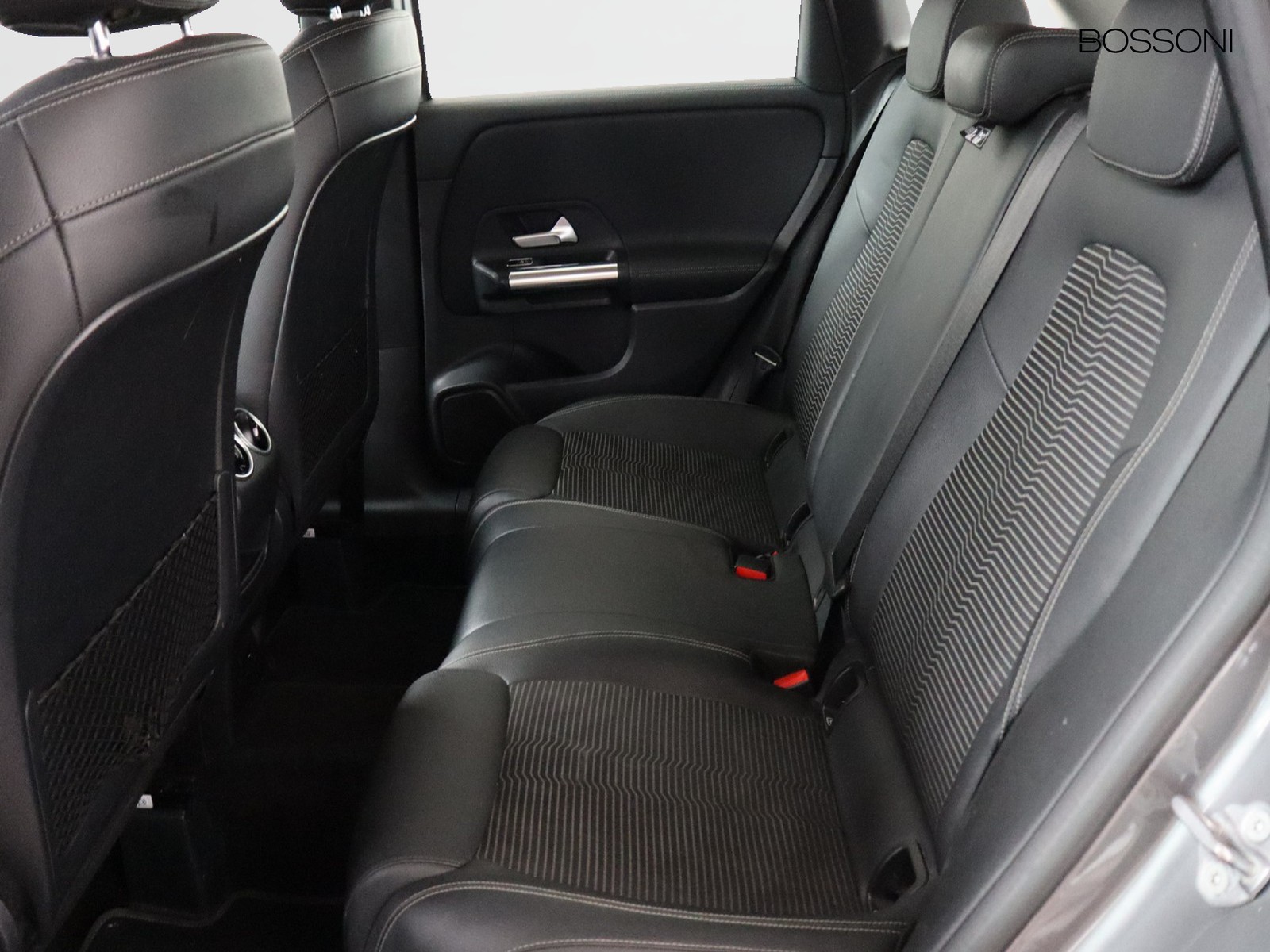 8 - Mercedes Classe B 180 d sport plus 8g-dct