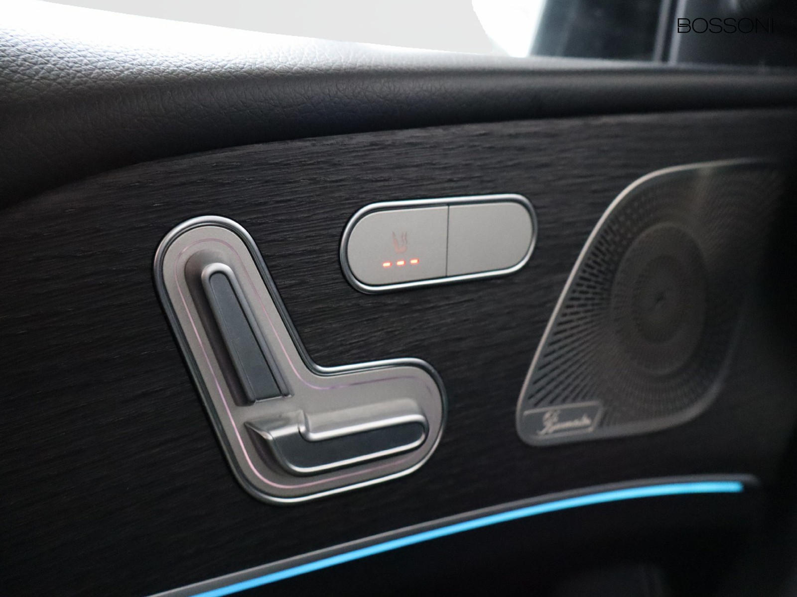 16 - Mercedes Classe GLE gle suv 300 d mild hybrid premium plus 4matic 9g-tronic plus