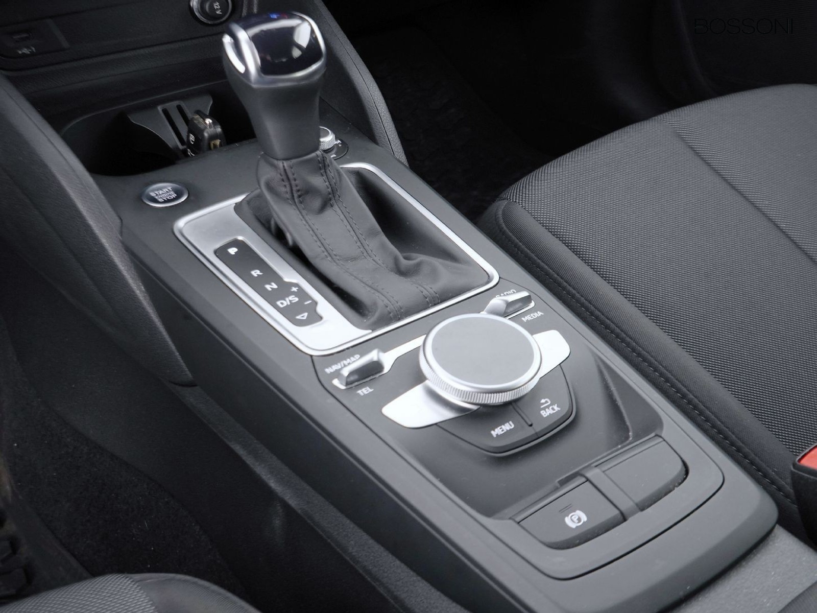 22 - Audi Q2 30 2.0 tdi admired advanced s tronic