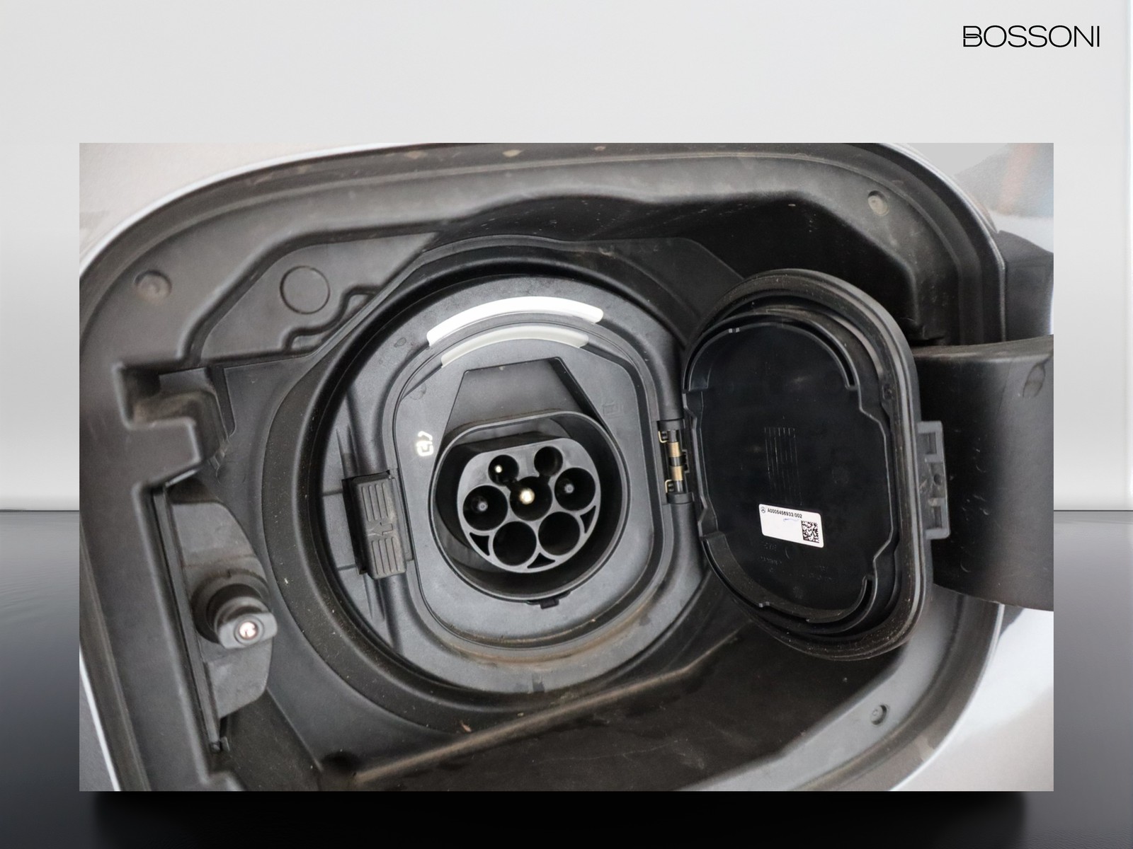 18 - Mercedes Classe A 250 e plug-in-hybrid amg line advanced plus speedshift dct amg 8g