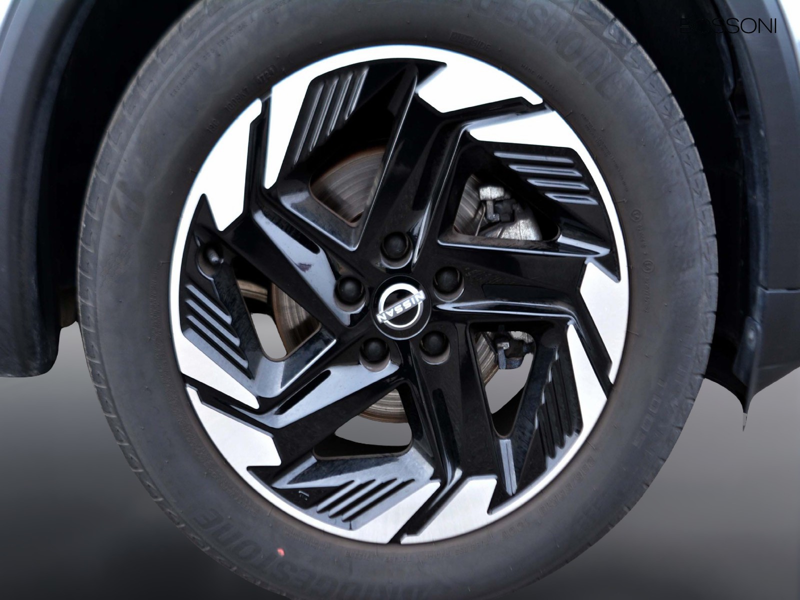 14 - Nissan Qashqai 1.3 mild hybrid 158cv n-connecta 2wd xtronic