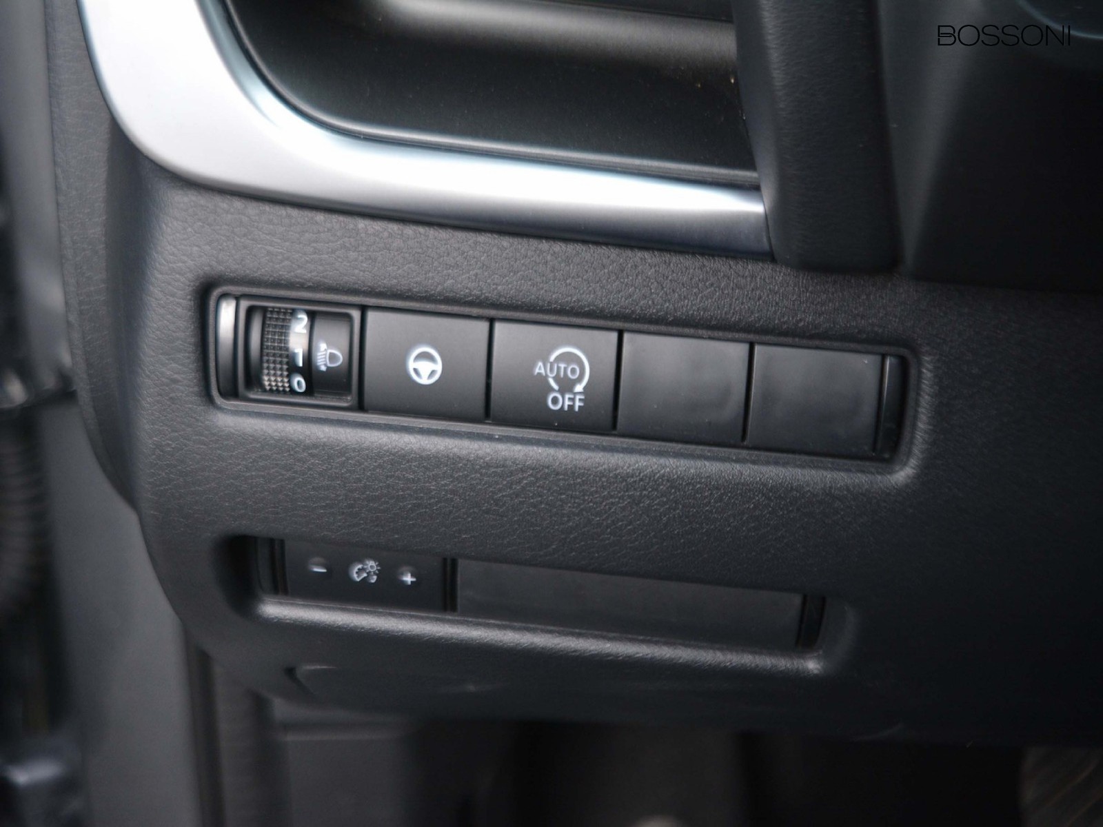 18 - Nissan Qashqai 1.3 mild hybrid 158cv n-connecta 2wd xtronic