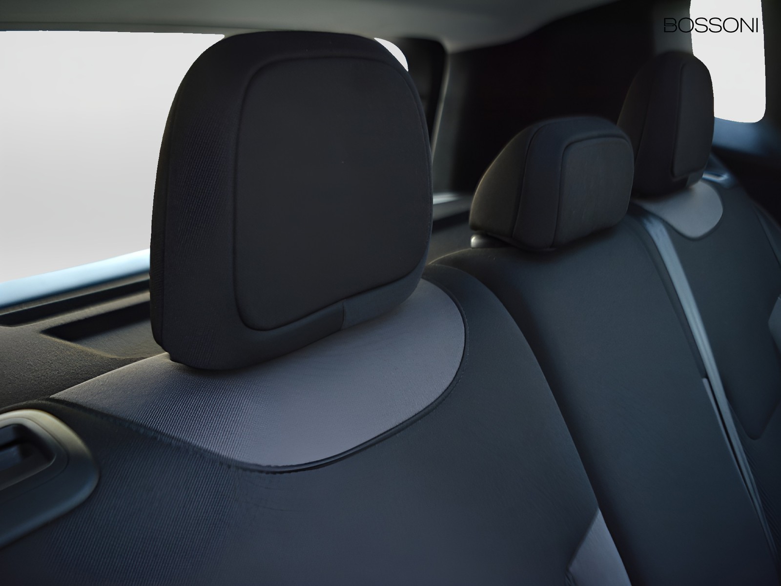 6 - Jeep Renegade 1.5 turbo t4 mhev 130cv limited 2wd