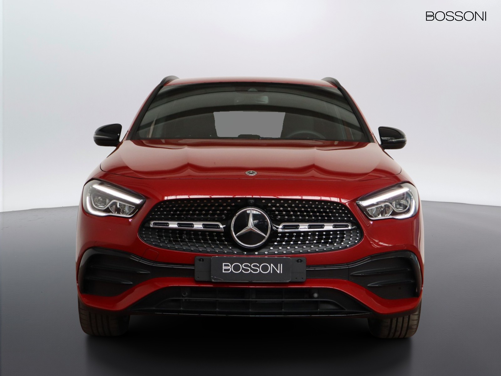 2 - Mercedes GLA 200 d premium 8g-dct