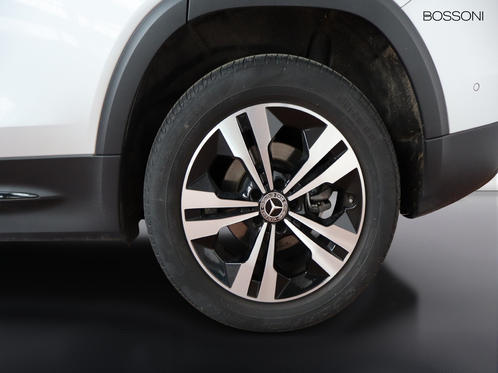 4 - Mercedes GLB 200 d progressive advanced plus 8g-dct