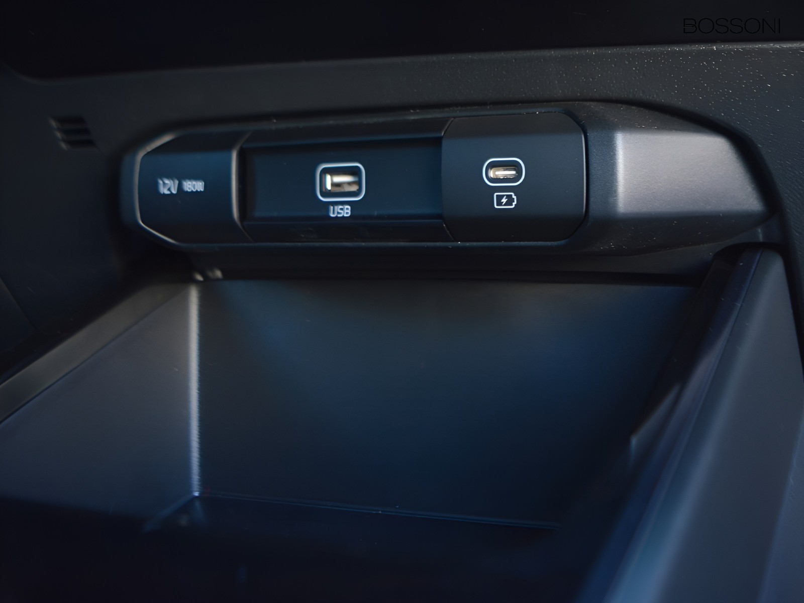 23 - Kia Niro 1.6 gdi plug-in hybrid 171cv style dct6