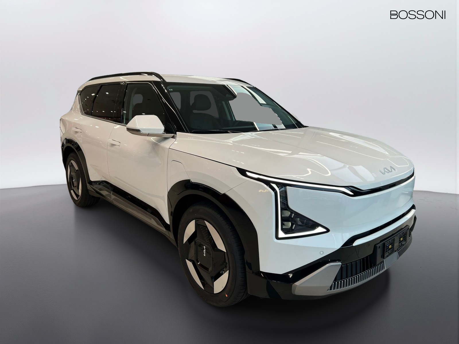 2 - Kia EV5 81,4 kwh earth