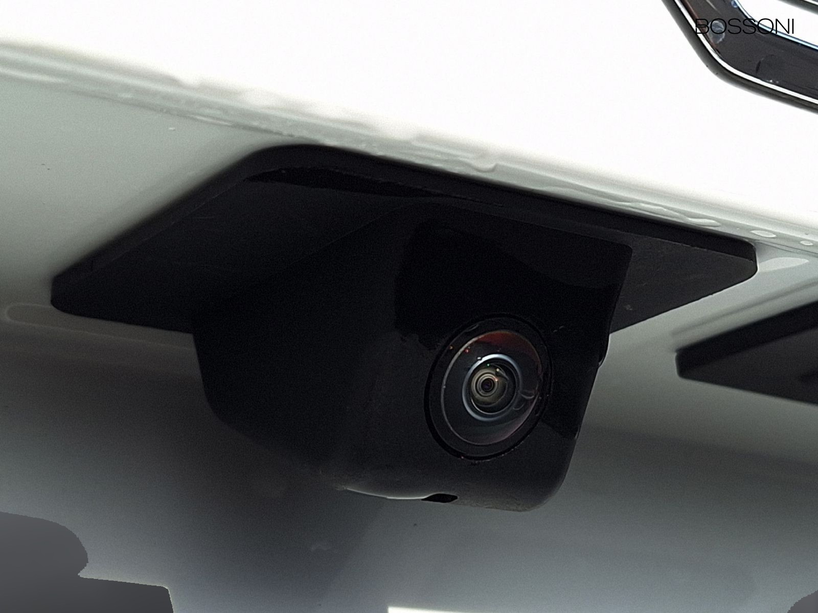 22 - Mg ZS 1.5 hybrid+ luxury auto