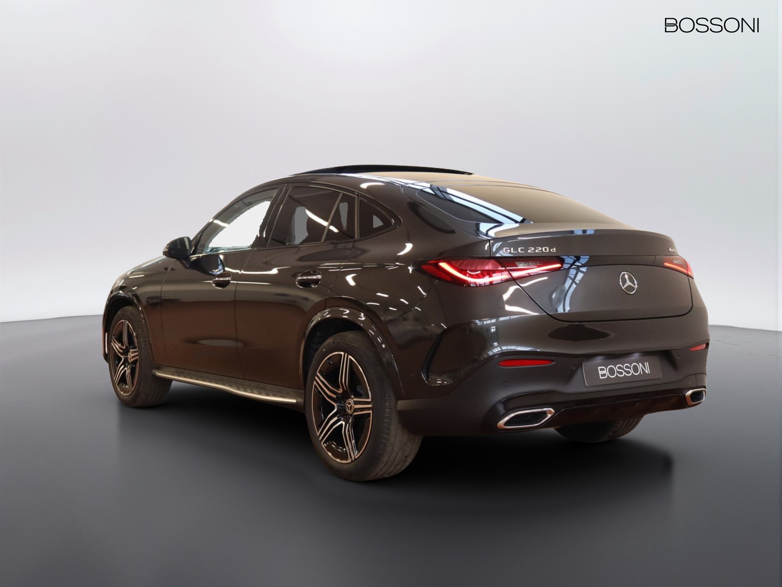 5 - Mercedes GLC coupe 220 d amg line premium 4matic 9g-tronic