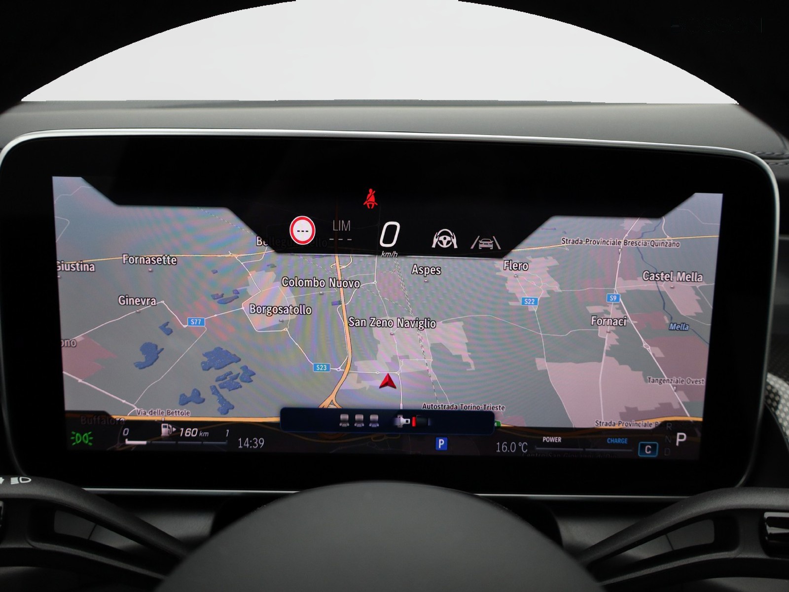 16 - Mercedes GLC coupe 220 d amg line premium 4matic 9g-tronic