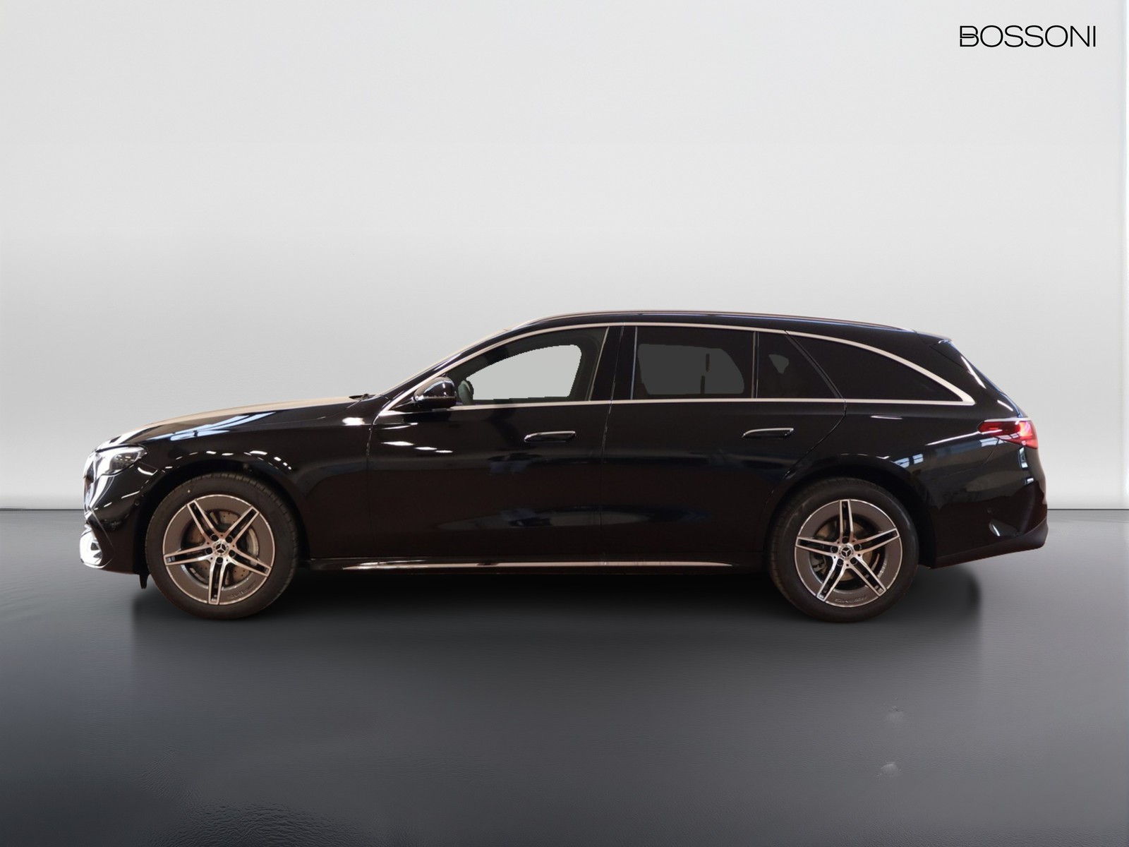 3 - Mercedes Classe E station wagon 220 d amg line advanced 4matic 9g-tronic