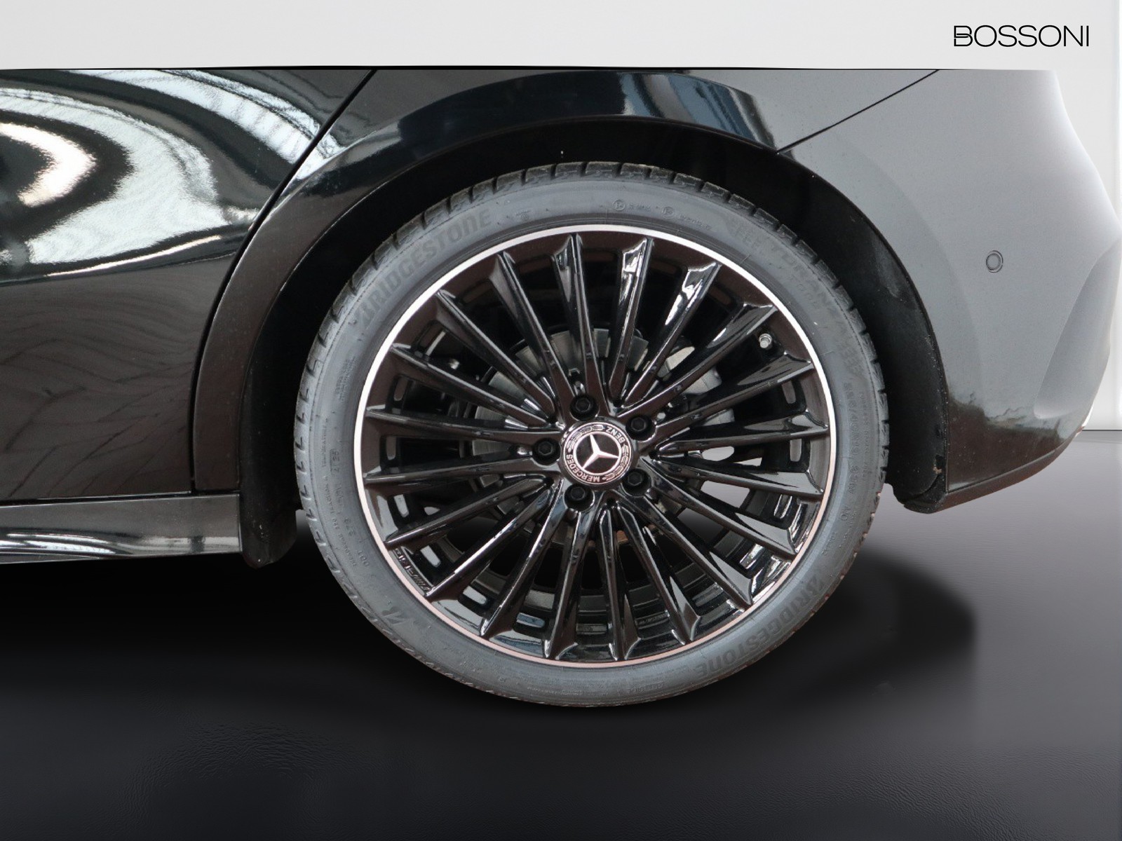 4 - Mercedes Classe A 180 d amg line premium speedshift dct amg 8g