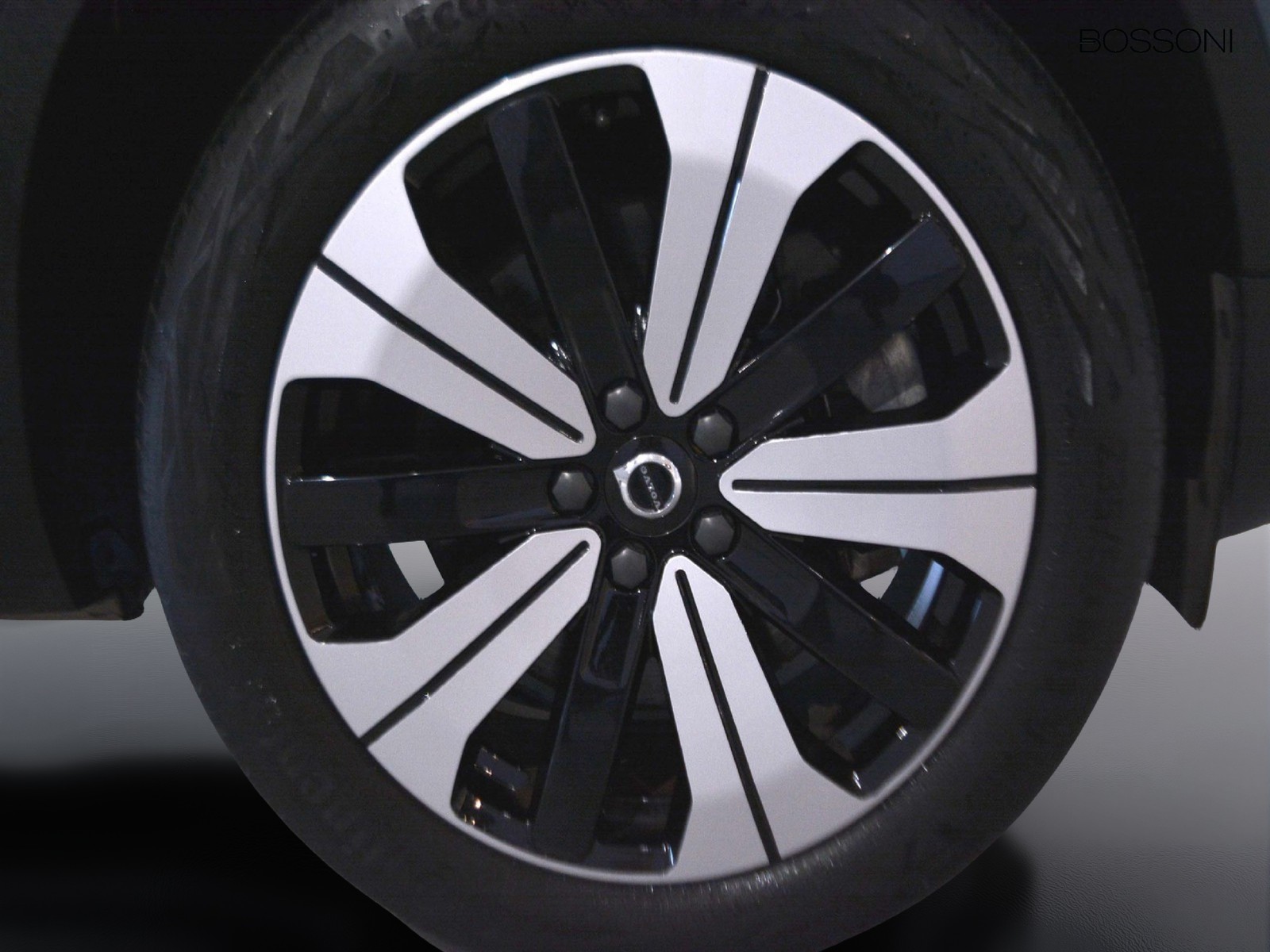 17 - Volvo XC40 1.5 t5 recharge plug-in-hybrid plus bright automatico